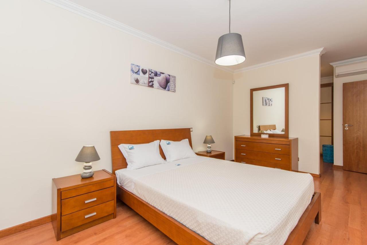 Casa Mergoux - 15 Mins Walk City Center - Quiet - Spacious Tavira Extérieur photo