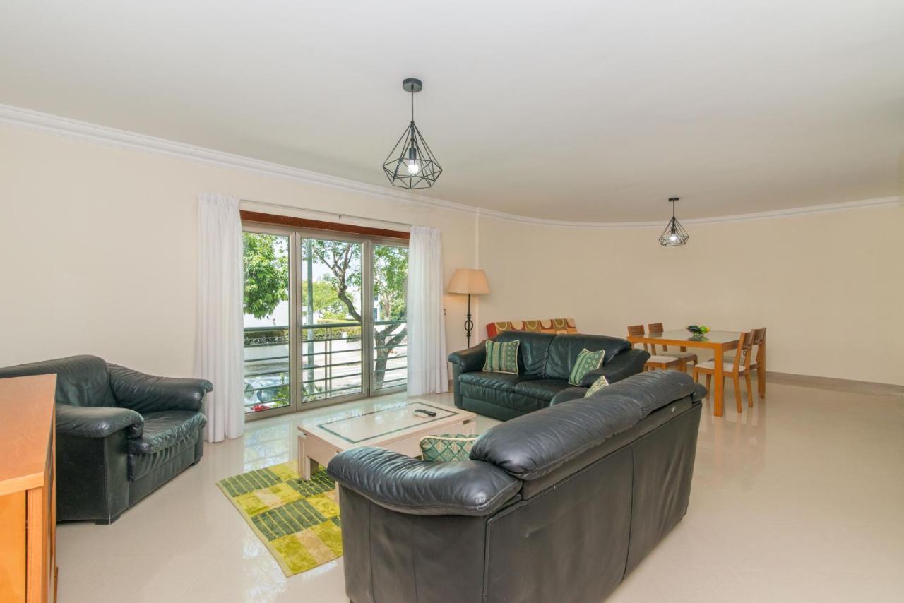Casa Mergoux - 15 Mins Walk City Center - Quiet - Spacious Tavira Extérieur photo